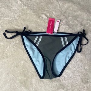 NWT Xhilaration String Bikini Bottoms (Bottoms Only) Size Medium